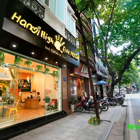 Hanoi High Five Hostel-3